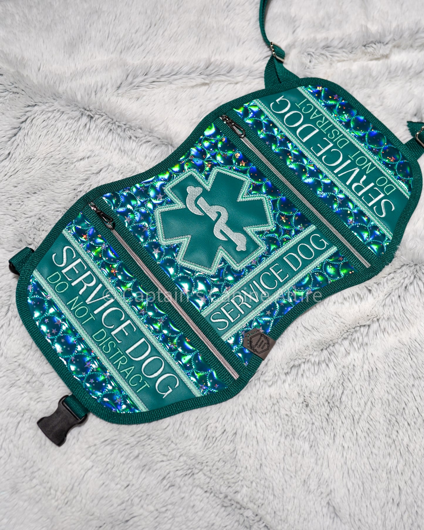 18.75" Blue-Green Star All-Vinyl Vest